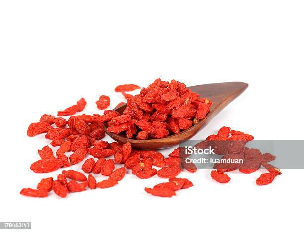 Photo libre de droit de Goji Berryes Pile banque d'images et plus d'images libres de droit de Aliment - Aliment, Aliment séché, Aliments et boissons