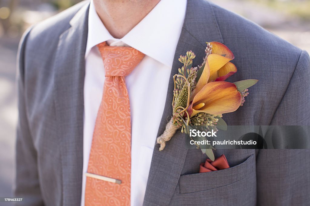 Fleur à la boutonnière - Photo de Adulte libre de droits