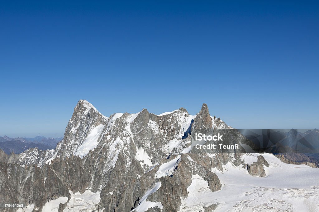 El pico de la montaña - Foto de stock de Actividad libre de derechos