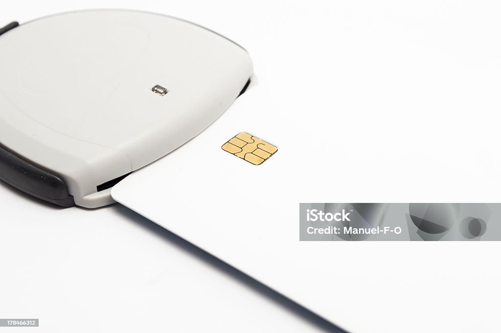 USB 카드 판독기 온라인 쇼핑 및 레드 테이프 - 로열티 프리 컴퓨터 칩 스톡 사진