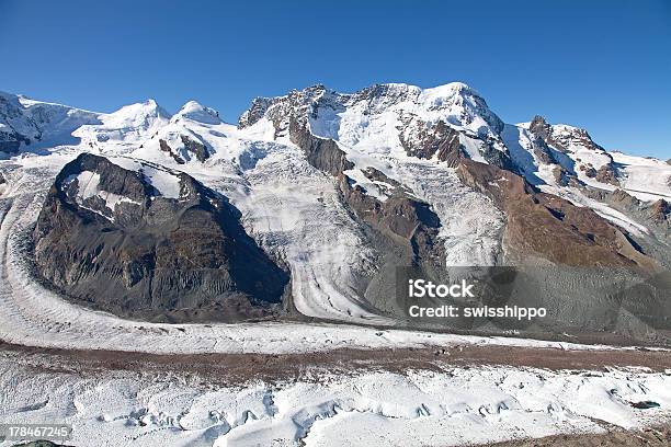 Foto de Neve Geleiras e mais fotos de stock de Alpes europeus - Alpes europeus, Alpes suíços, Beleza natural - Natureza