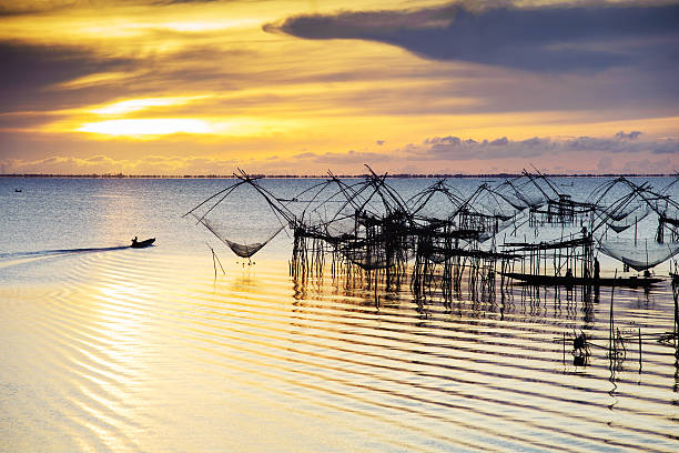 istock Traditional fishing in Thailand 178467448