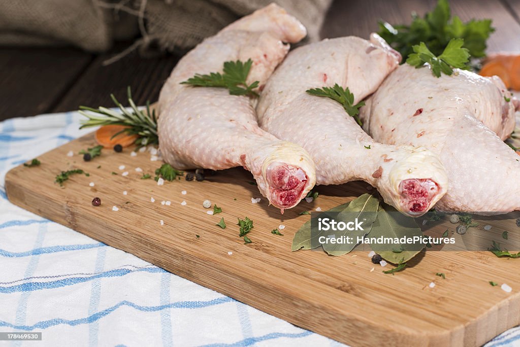 Pollo preparados las piernas - Foto de stock de Alimento libre de derechos