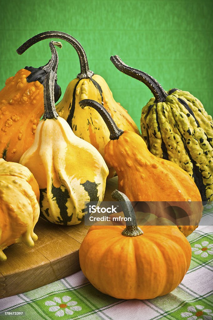 Plusieurs des potirons squash fruits - Photo de Aliment libre de droits