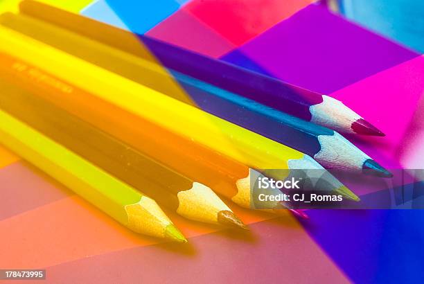 색상화 연필 On 채색기법 종이 고풍스런에 대한 스톡 사진 및 기타 이미지 - 고풍스런, 공예, 교육