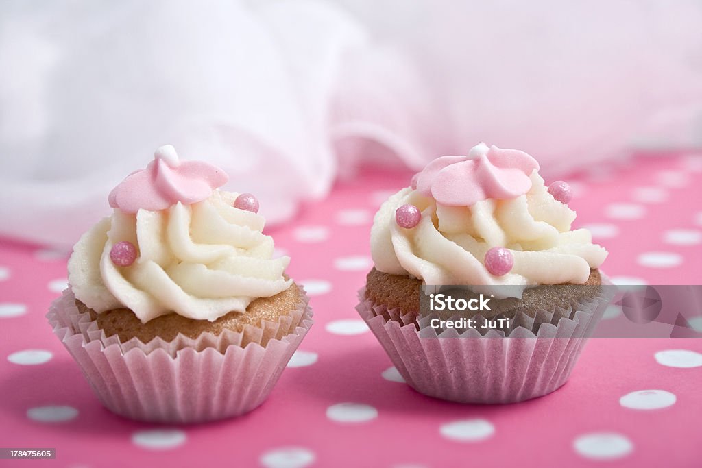 cupcakes - Foto de stock de Al horno libre de derechos