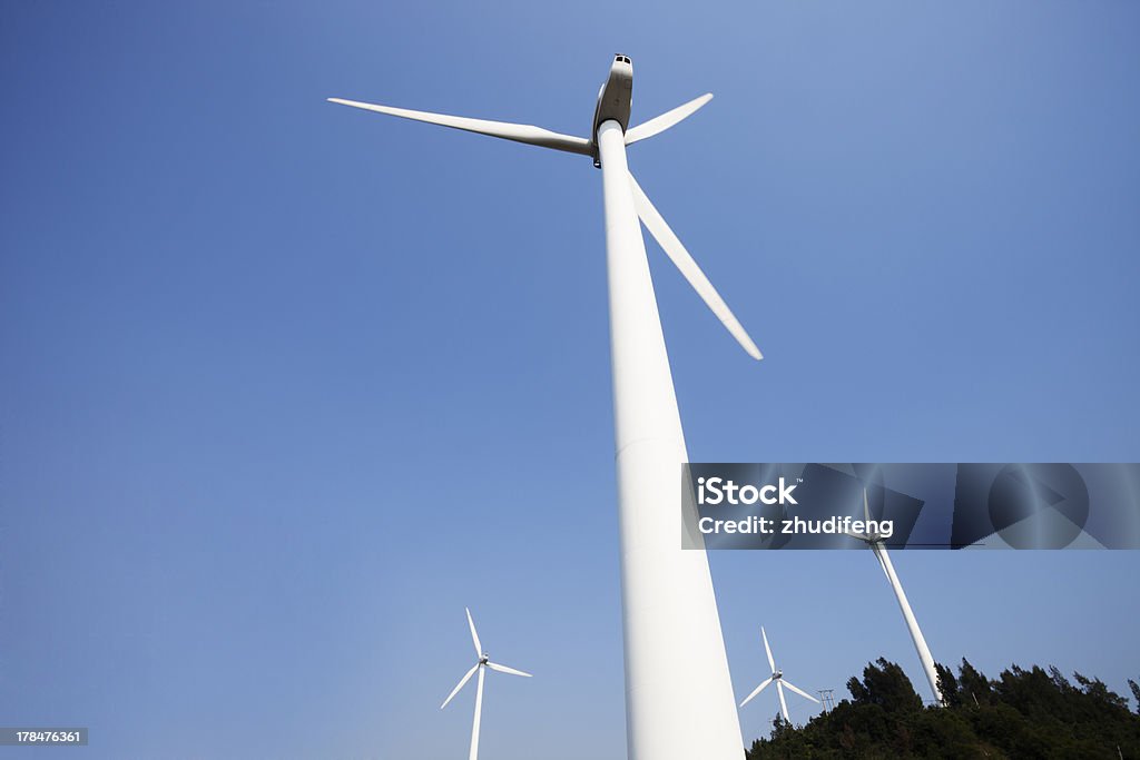 Turbina eolica - Foto stock royalty-free di Affari
