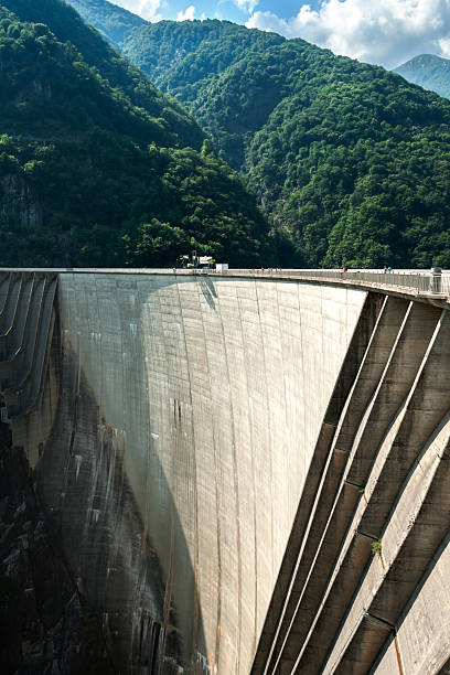 istock Dam for Hydroelectric power plant 178481475