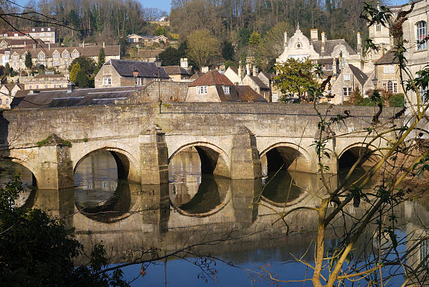 istock Bridge at Bradford on Avon. England 178483504