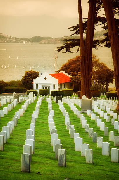 istock San Francisco Military Cemetery 178485668