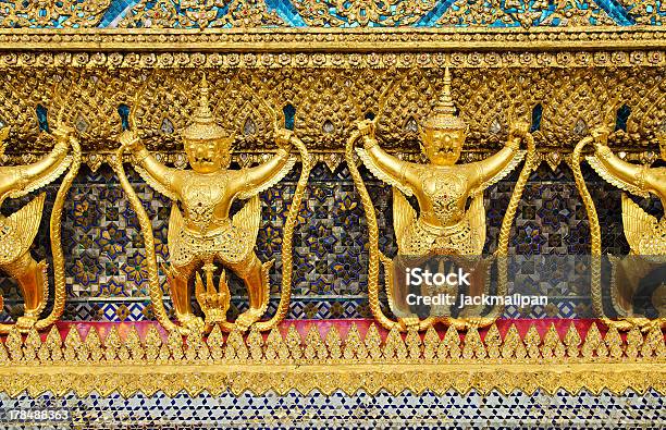 Templo De Gran Palacio De Bangkok Tailandia Foto de stock y más banco de imágenes de Antiguo - Antiguo, Arquitectura, Arte