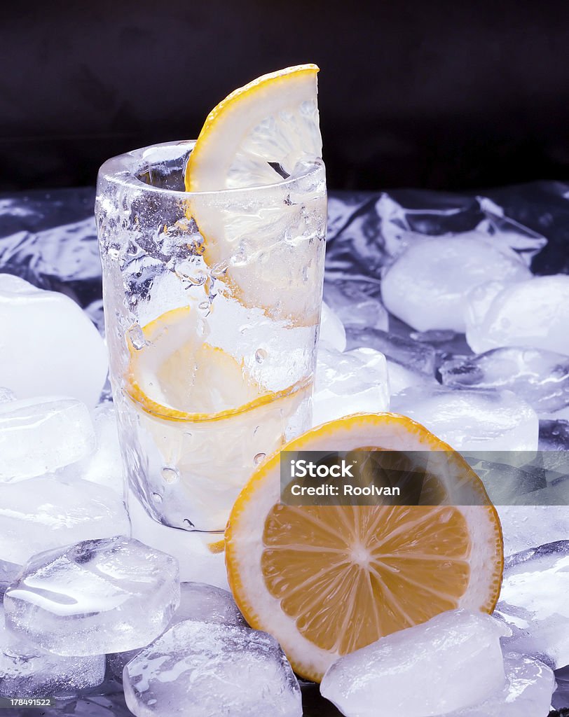 Vodca russa - Foto de stock de Amarelo royalty-free