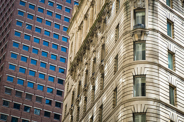 istock Old and modern buildings in New York City 178494877
