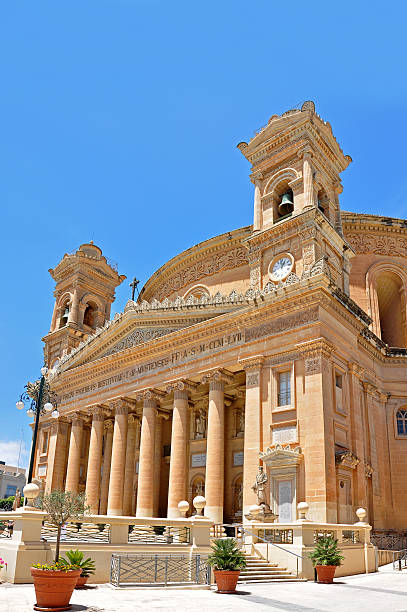 istock The Cathedral in Mosta in Malta, view on the right 178499113