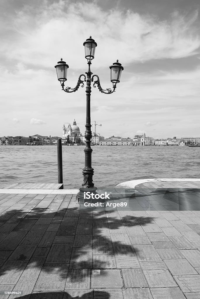 Лампа в Венеции - Стоковые фото Архитектура роялти-фри