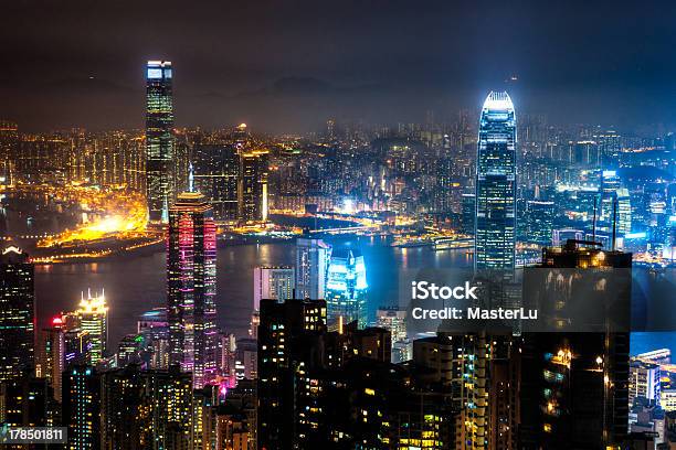 Hong Kong Di Notte - Fotografie stock e altre immagini di Affari - Affari, Ambientazione esterna, Architettura