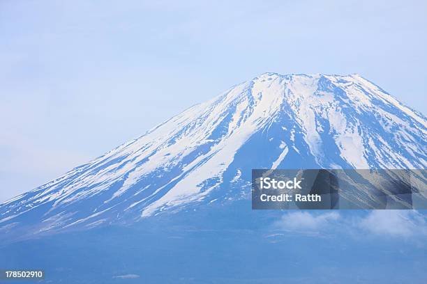 Photo libre de droit de Mtfuji Gros Plan banque d'images et plus d'images libres de droit de Abrupt - Abrupt, Asie, Beauté de la nature