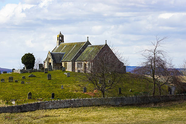 istock Old Scottish Church / Kirk 178504092