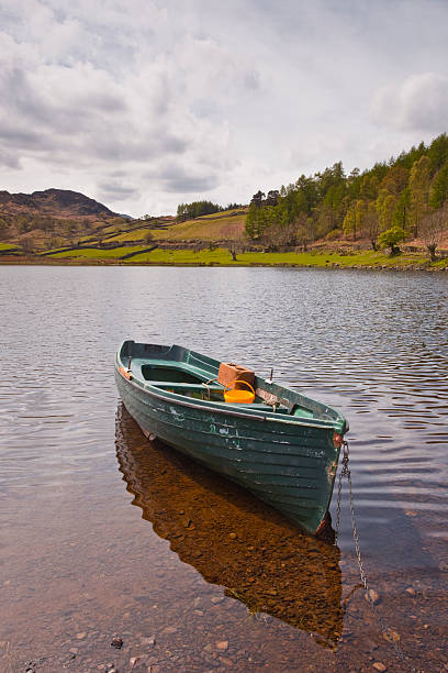 watendlath tarn - watendlath imagens e fotografias de stock