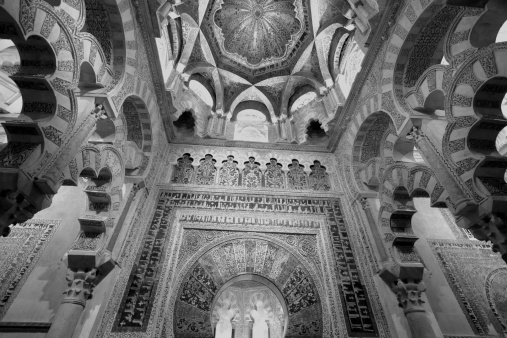 The Mezquita also features richly gilded prayer niches. But the Mezquita's most interesting feature is certainly the mihrab, a domed shrine of Byzantine mosaics built by Al Hakam II (961-76). It once housed the Koran and relics of Muhammad. In front of the Mihrab is the Maksoureh, a kind of anteroom for the caliph and his court; its mosaics and plasterwork make it a masterpiece of Islamic art.
