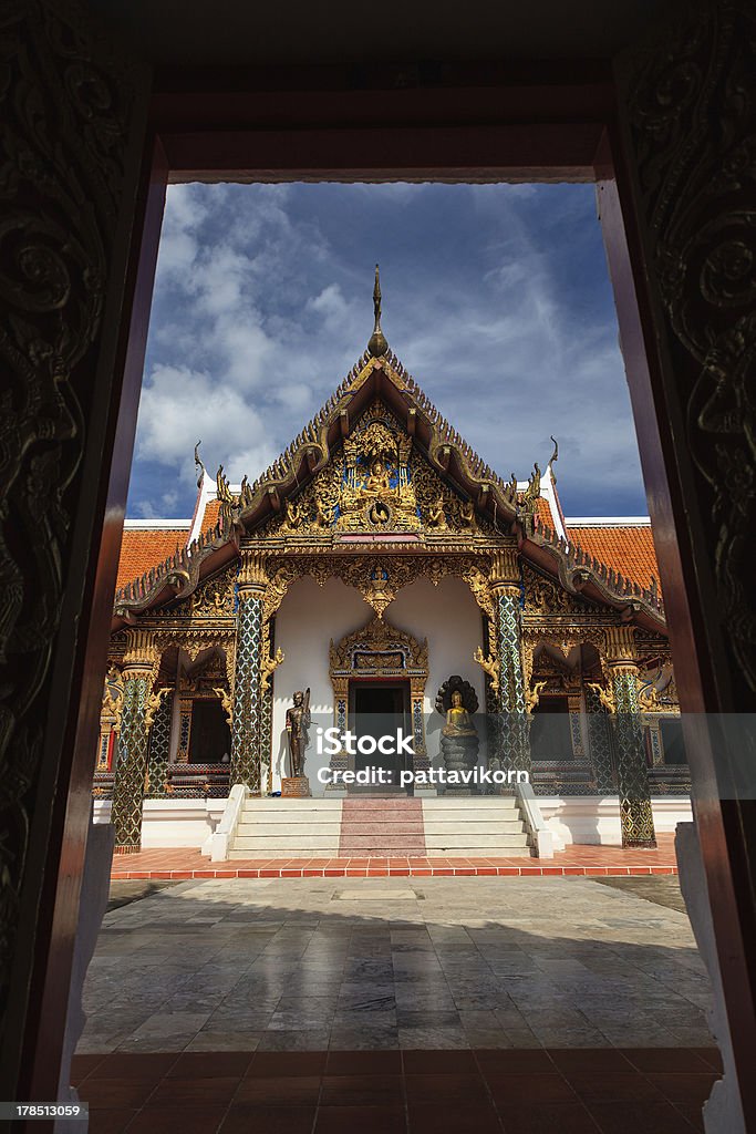 Wat Pratat Choeng Chum - Foto stock royalty-free di Antico - Condizione