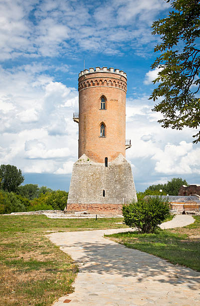 chindia tower em targoviste, romênia - tirgoviste - fotografias e filmes do acervo