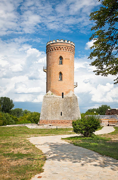 chindia башня в targoviste, румыния - tirgoviste стоковые фото и изображения