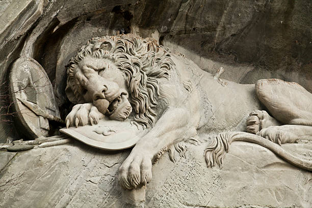 istock The Lion of Lucerne Monument 178514680