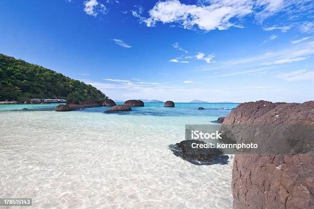 Koh Kham Beach - Fotografias de stock e mais imagens de Areia - Areia, Azul, Beleza natural