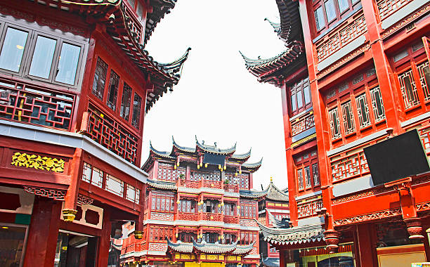 istock Shanghai old town, Yuyuan gardens 178515512