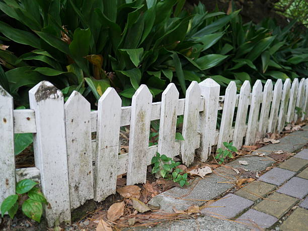 istock wooden fence 178515747