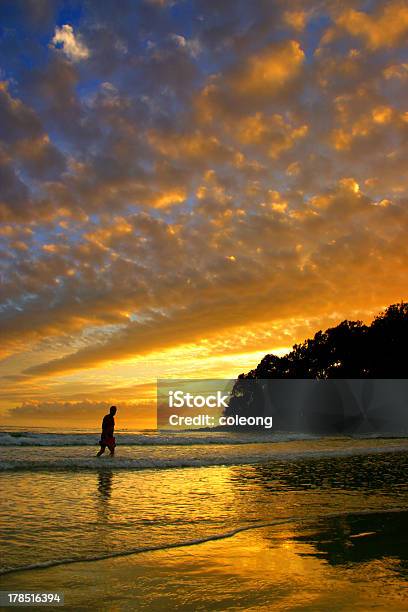 Sunshine Coast Austrália - Fotografias de stock e mais imagens de Amanhecer - Amanhecer, Ao Ar Livre, Areia