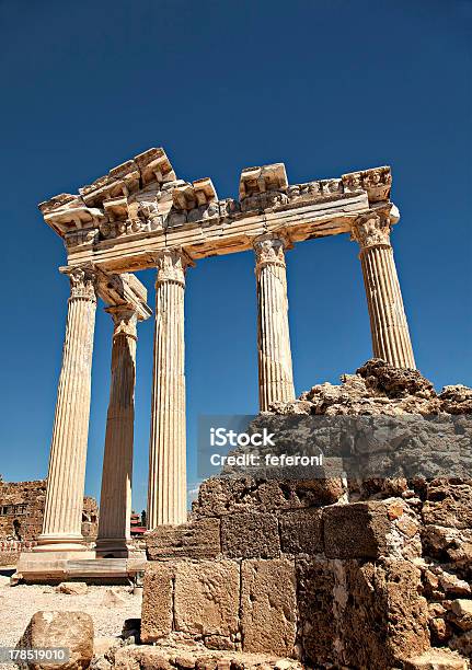 Tempio Di Apollo - Fotografie stock e altre immagini di Ambientazione esterna - Ambientazione esterna, Anatolia, Antico - Condizione