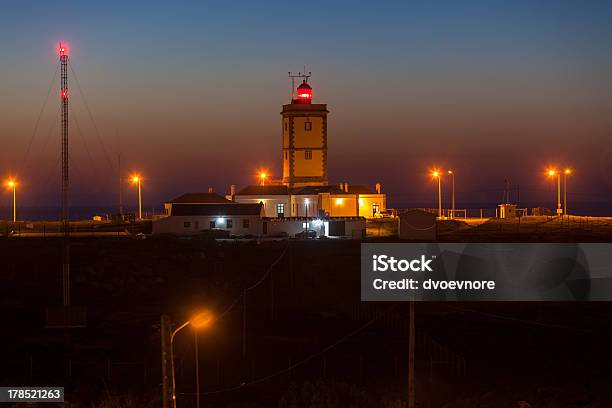 夜の灯台でケイプカルボエイロ Peniche ポルトガル - アンテナのストックフォトや画像を多数ご用意 - アンテナ, カルボエイロ, ポルトガル