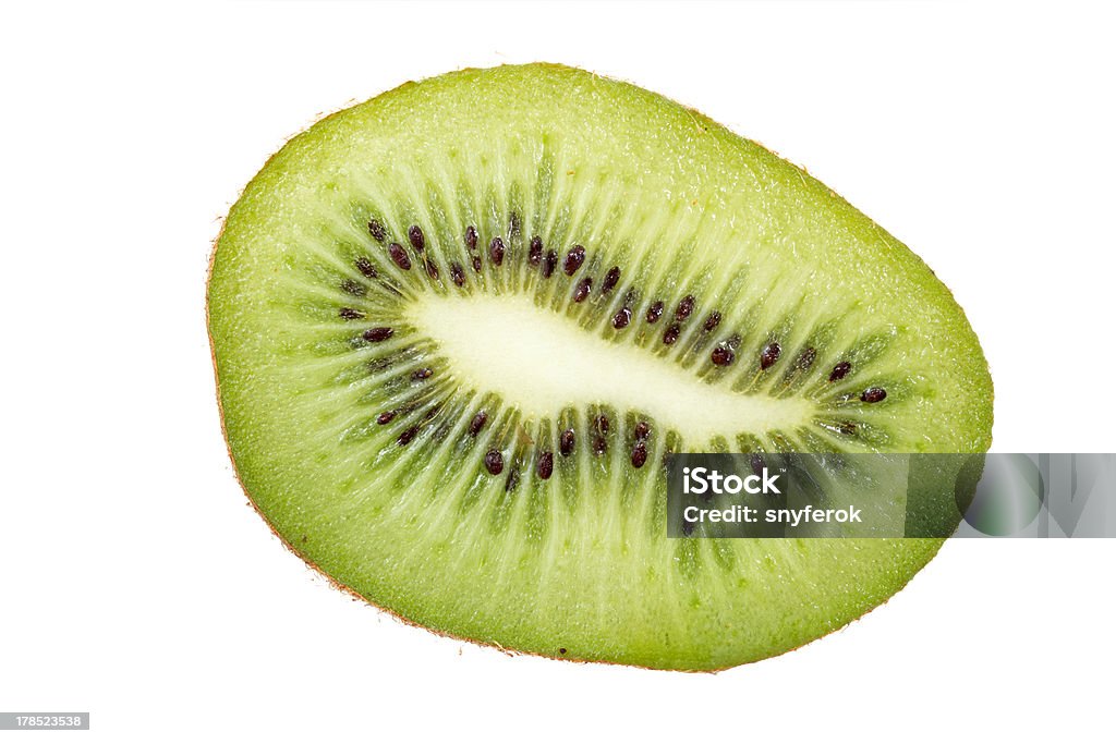 Frutta Kiwi sezione trasversale. - Foto stock royalty-free di Ambientazione interna