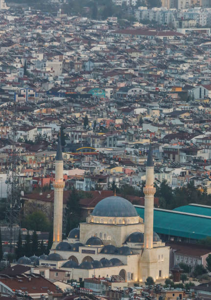 istock Mosque-Mosque in the City 1785241432