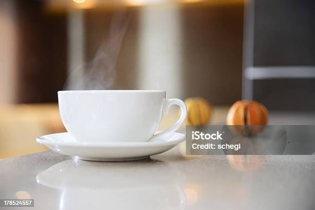 Chávena De Chá - Fotografias de stock e mais imagens de Acordar - Acordar, Bebida Não Alcoólica, Chá - Bebida quente