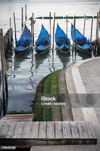 Weneckie Wybrzeże - zdjęcia stockowe i więcej obrazów Bez ludzi - Bez ludzi, Cisza, Dzielnica nadbrzeżna