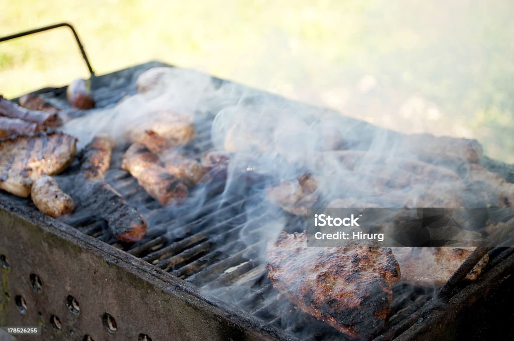 Carne grelhada - Foto de stock de Bife royalty-free