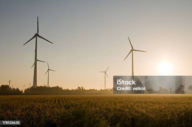 De Energía Foto de stock y más banco de imágenes de Aerogenerador - Aerogenerador, Agricultura, Aire libre