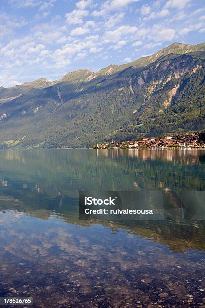 Lago Brienz - Fotografias de stock e mais imagens de Ao Ar Livre - Ao Ar Livre, Berna, Brienz