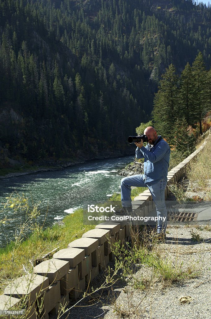 El fotógrafo toma la foto ideal - Foto de stock de Adulto libre de derechos