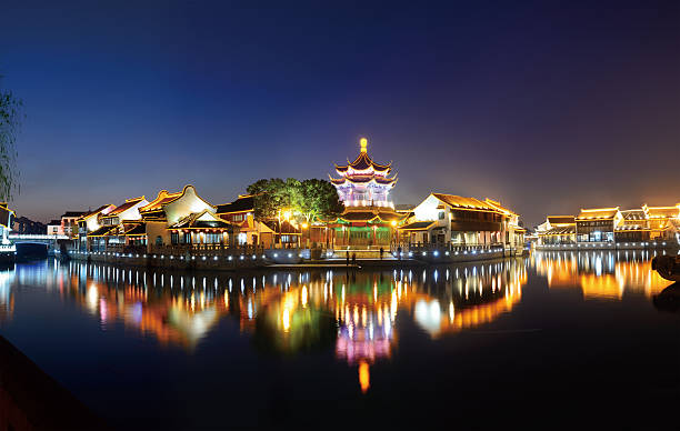 Suzhou garden at night Shan Tong Street in the suzhou. 2,500 years the history of Chinese ancient town in the sunset. The representative of China Southern landscape architecture. water town zhouzhuang china stock pictures, royalty-free photos & images