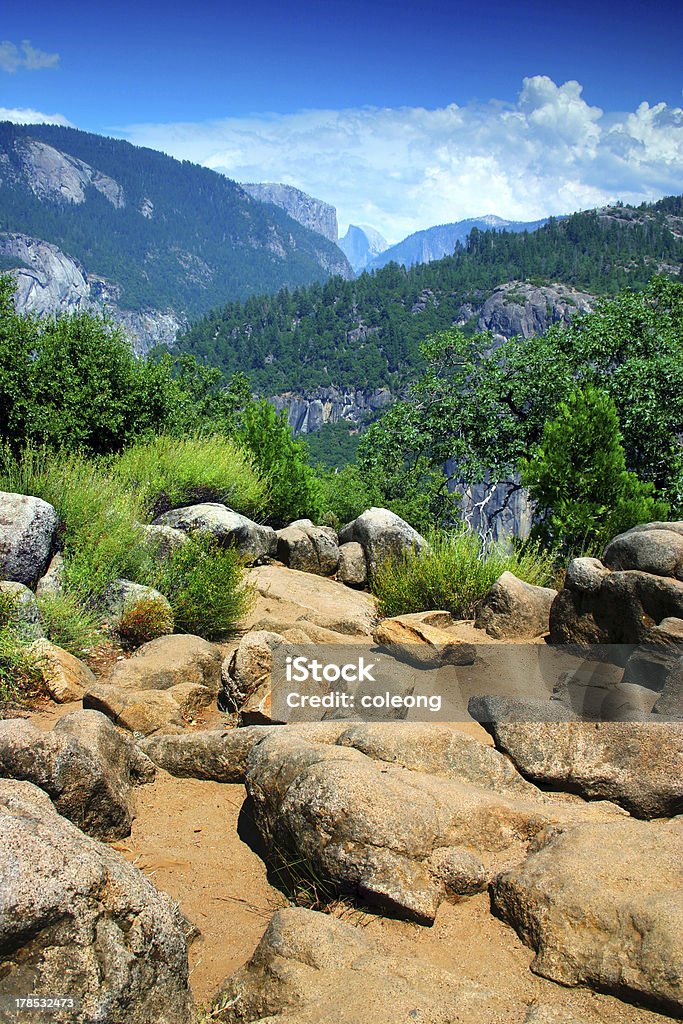 Parque Nacional de Yosemite - Foto de stock de Acantilado libre de derechos