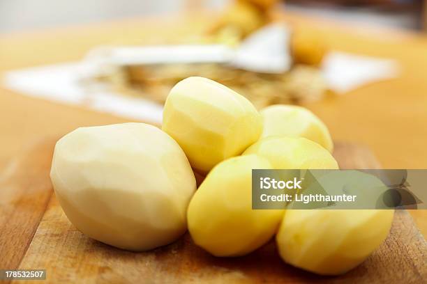 Peeled Fresh Potatoes Stock Photo - Download Image Now - Backgrounds, Domestic Kitchen, Domestic Room