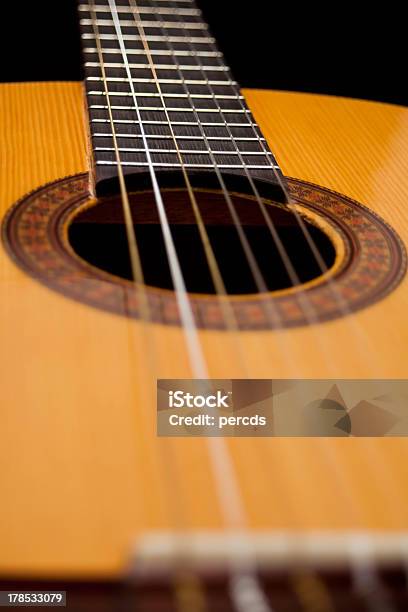 Guitarra Acústica Foto de stock y más banco de imágenes de Cordel - Cordel, Cuerda, Cuerda de acero