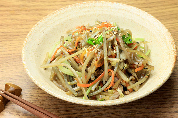 istock salad of the burdock 178533137