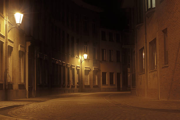 istock deserted foggy street 178533555