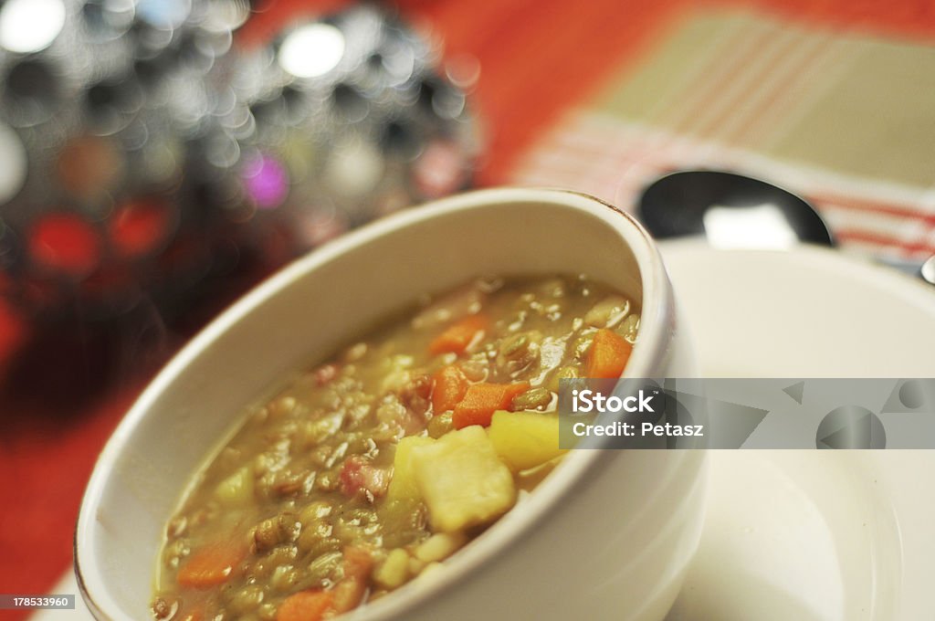 Des aliments de prime fraîcheur à l'assiette - Photo de Aliment libre de droits