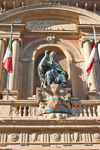 istock ST. Petronius - bologna 178535440